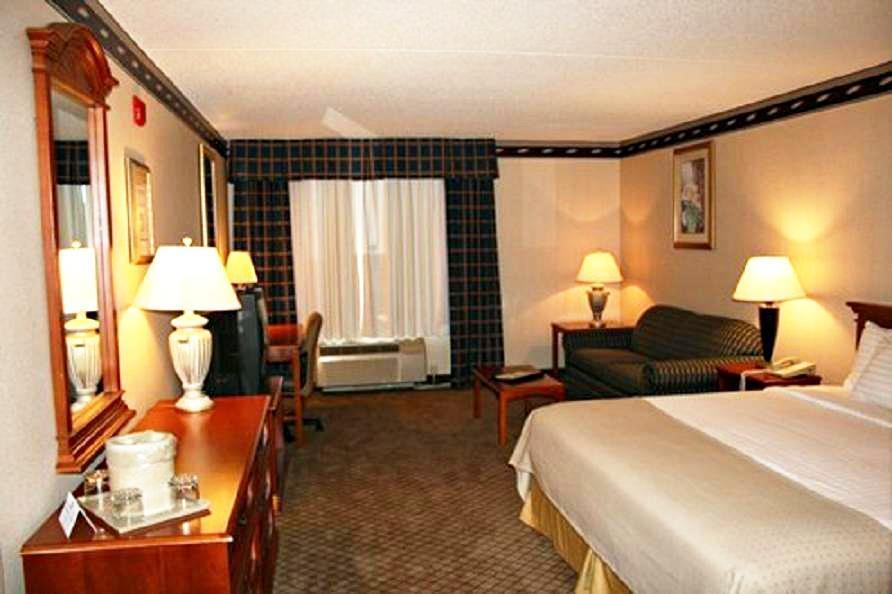 The Plaza Hotel & Suites Winona Εστιατόριο φωτογραφία