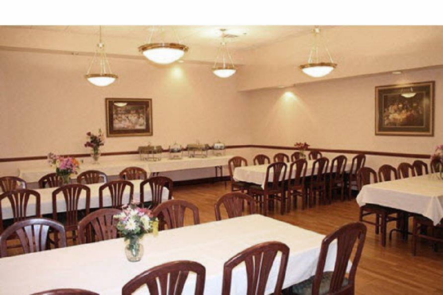The Plaza Hotel & Suites Winona Δωμάτιο φωτογραφία