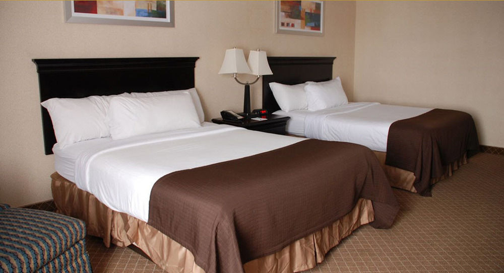 The Plaza Hotel & Suites Winona Εξωτερικό φωτογραφία